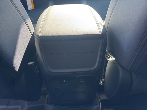 New 2026 Ford Explorer Active image 16