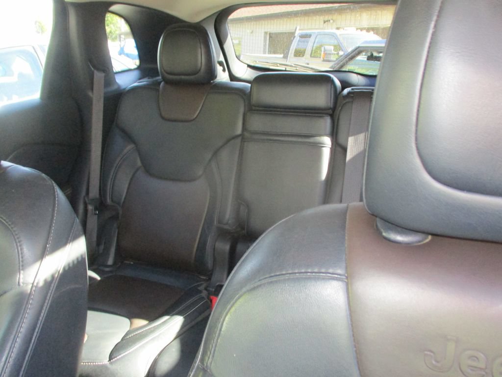 Used 2014 Jeep Cherokee Limited FWD image 14