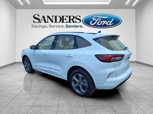 Used 2023 Ford Escape ST-Line Select image 4