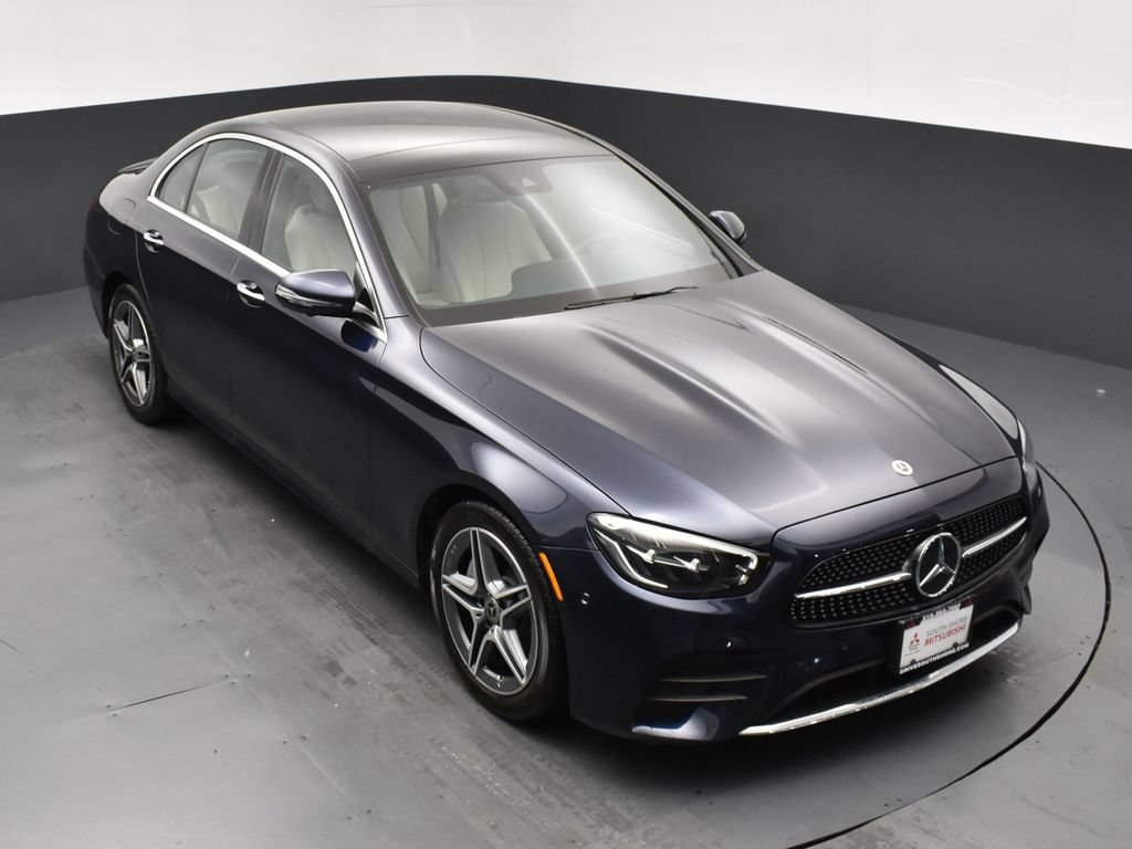 Used 2023 Mercedes-Benz E 350 4MATIC Sedan w/ Premium Package image 17