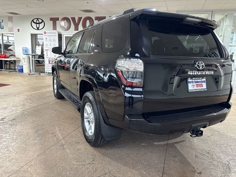 Certified 2024 Toyota 4Runner SR5 Premium image 8