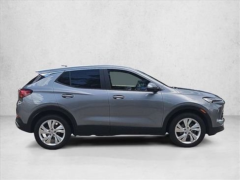 Used 2025 Buick Encore GX Preferred w/ Comfort Package FWD image 4
