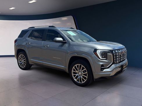 Used 2026 GMC Terrain Denali AWD/4WD image 7