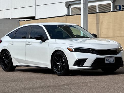Certified 2024 Honda Civic Sport image 6