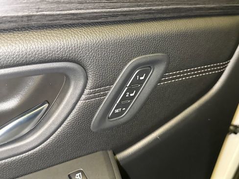 New 2026 Honda Pilot Touring image 22