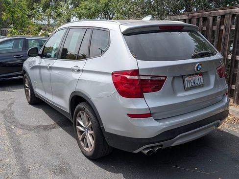 Used 2017 BMW X3 xDrive28i AWD/4WD image 3
