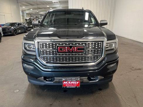 Used 2018 GMC Sierra 1500 Denali w/ Denali Ultimate Package AWD/4WD image 8