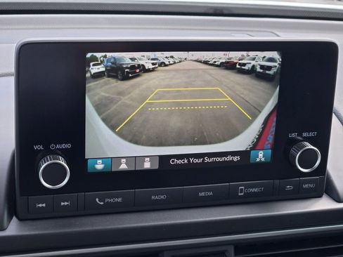 New 2025 Honda Pilot Sport image 14