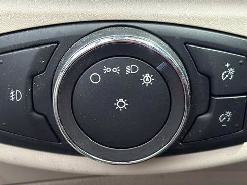 Used 2018 Ford Fusion Platinum FWD image 13