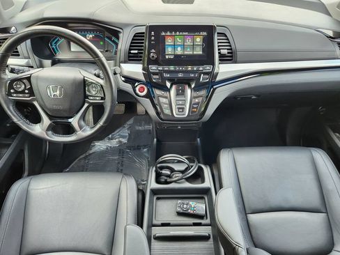 Used 2021 Honda Odyssey Touring image 15