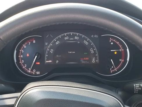 Used 2023 Toyota RAV4 XLE w/ Convenience Package AWD/4WD image 19