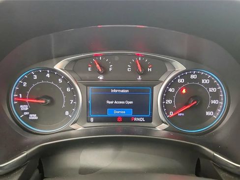 Used 2023 Chevrolet Equinox RS AWD/4WD image 17