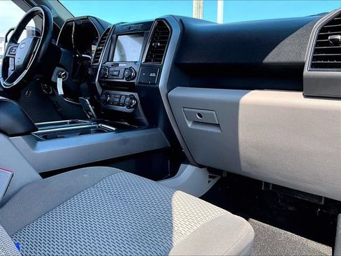 Used 2017 Ford F150 XLT w/ Equipment Group 302A Luxury AWD/4WD image 14