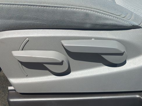 Used 2017 Chevrolet Silverado 1500 Custom w/ Rally 1 Edition image 19