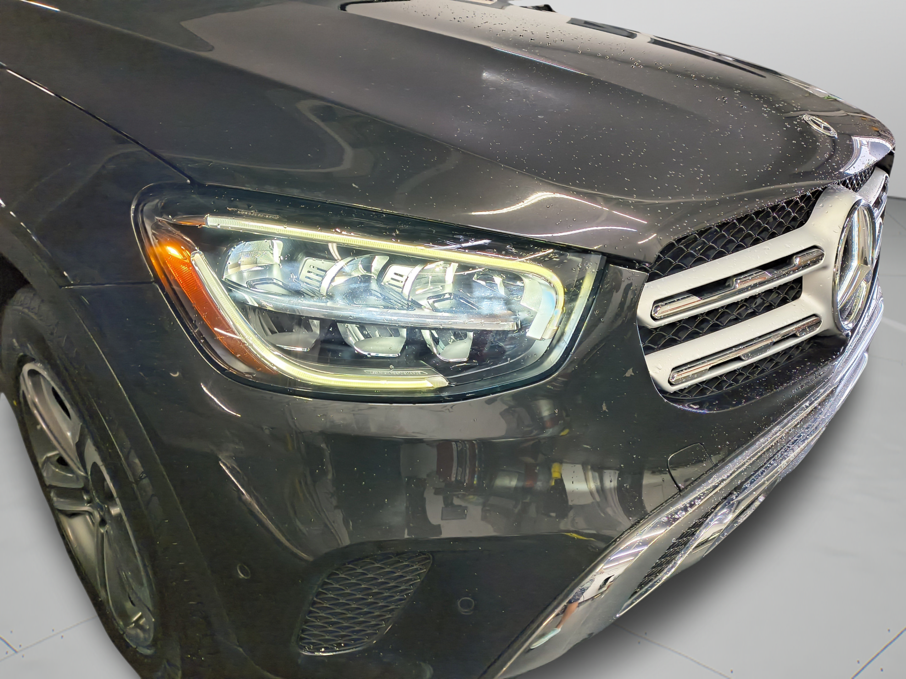 Used 2022 Mercedes-Benz GLC 300 image 11