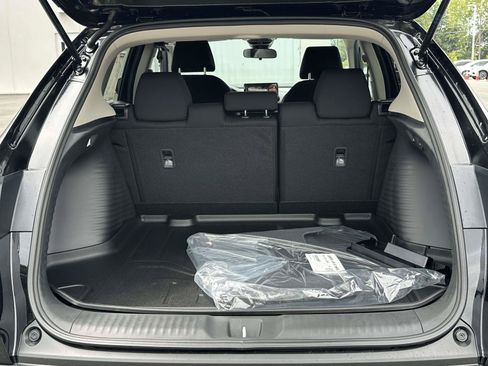 New 2027 Honda HR-V LX image 8