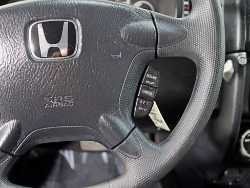 Used 2004 Honda CR-V LX image 16