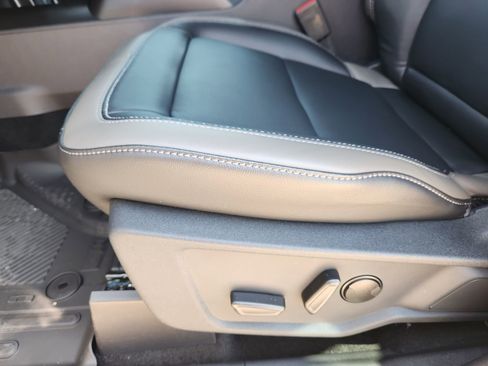 New 2025 Ford Bronco Outer Banks image 18