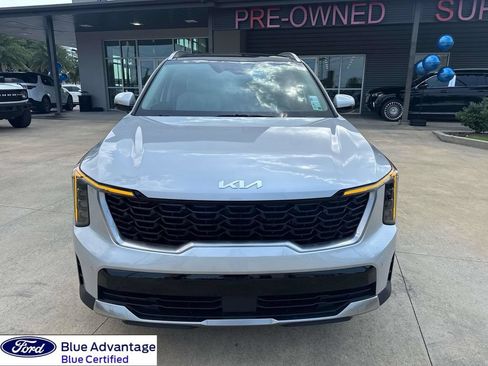 Used 2025 Kia Sorento EX w/ EX Panoramic Sunroof Package AWD/4WD image 2