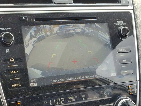 Used 2018 Subaru Outback 3.6R Touring image 19