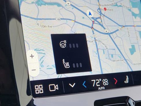 Certified 2025 Volvo XC60 B5 Core image 24