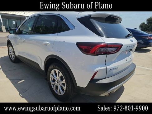 Used 2024 Ford Escape Active FWD image 3