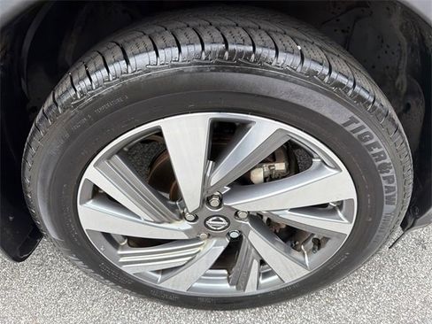 Used 2019 Nissan Murano SL w/ SL Technology Package image 12