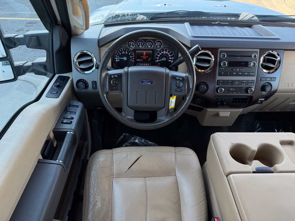 Used 2012 Ford F350 Lariat w/ Lariat Interior Pkg AWD/4WD image 10