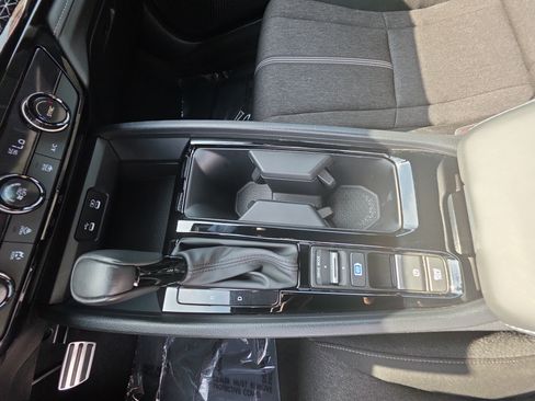 Used 2024 Honda Accord Sport image 25