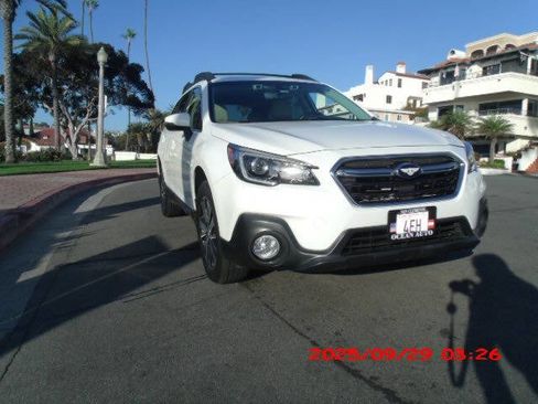 Used 2018 Subaru Outback 2.5i Limited image 40