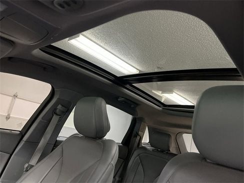 Used 2020 Lincoln Nautilus Reserve w/ Equipment Group 201A image 19