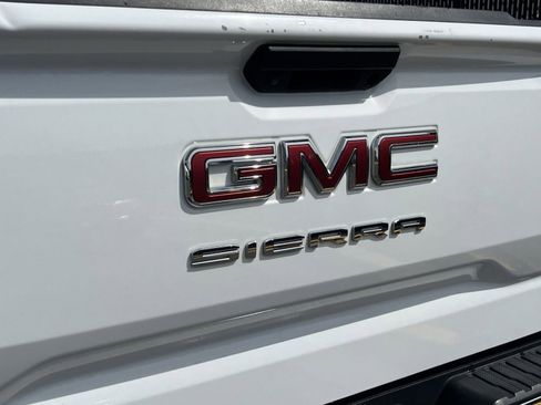 Used 2021 GMC Sierra 1500 Base image 25