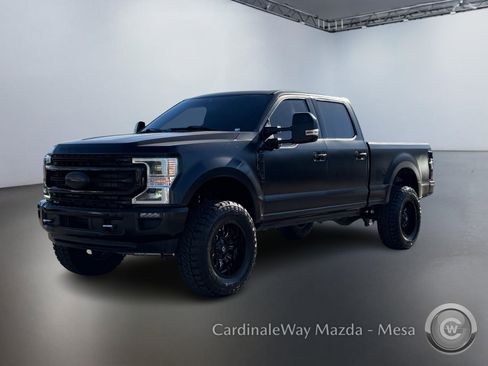 Used 2022 Ford F350 Platinum image 9
