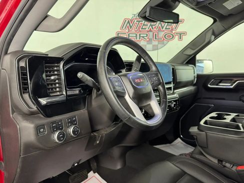 Used 2024 GMC Sierra 1500 SLT w/ X31 Off-Road Package AWD/4WD image 10
