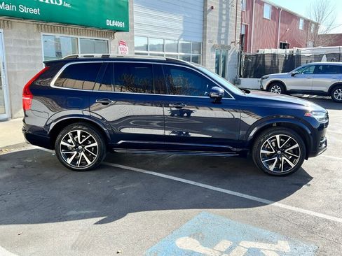 Used 2019 Volvo XC90 T6 Momentum w/ Advanced Package image 8