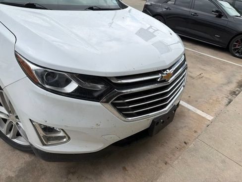 Used 2020 Chevrolet Equinox Premier FWD image 40
