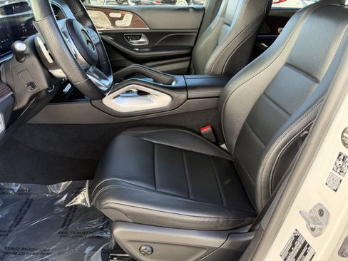 Certified 2022 Mercedes-Benz GLS 450 4MATIC image 19