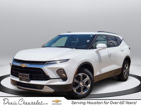 Used 2024 Chevrolet Blazer LT w/ Convenience Package FWD image 1