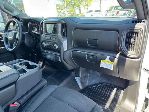 New 2025 GMC Sierra 3500 Pro w/ Fleet Convenience Package image 19