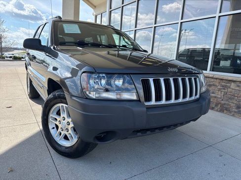 Used 2004 Jeep Grand Cherokee Laredo w/ Convenience Group image 2