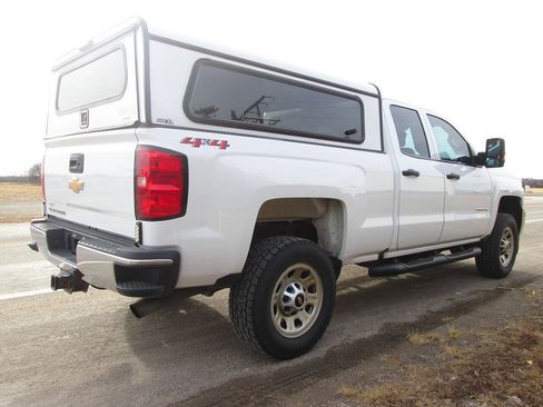 Used 2018 Chevrolet Silverado 2500 W/T w/ WT Fleet Convenience Package AWD/4WD image 7