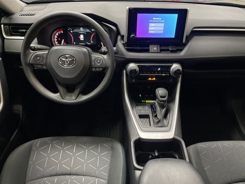 Certified 2025 Toyota RAV4 XLE w/ Convenience Package FWD image 30