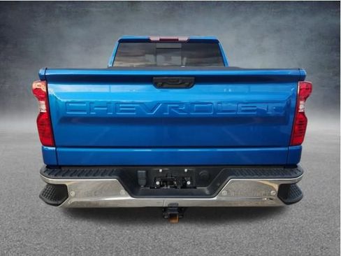 Used 2024 Chevrolet Silverado 1500 LT w/ Safety Package RWD image 8