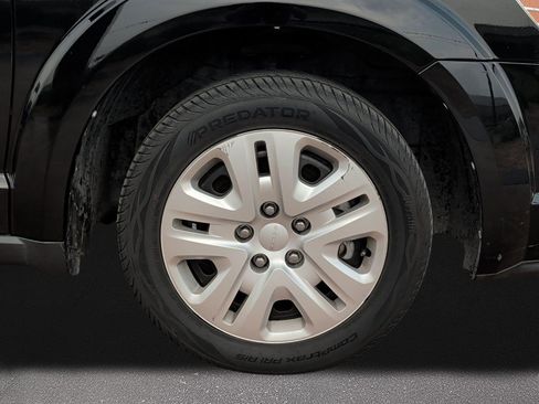 Used 2020 Dodge Journey SE FWD image 7