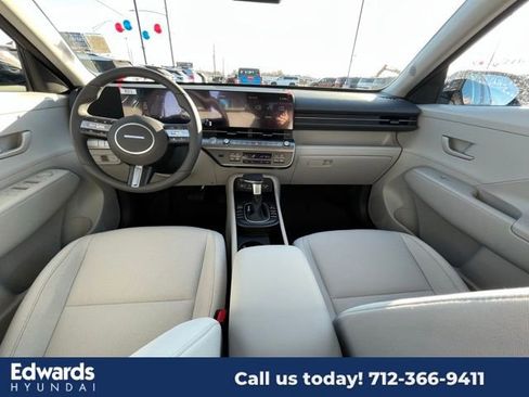 New 2025 Hyundai Kona SEL image 13
