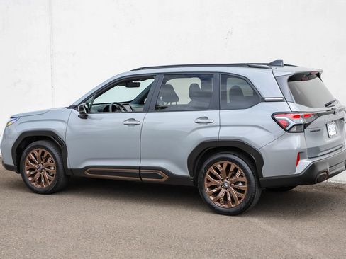 Used 2025 Subaru Forester Sport AWD/4WD image 32
