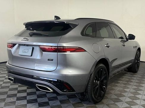 Used 2026 Jaguar F-PACE R-Dynamic S AWD/4WD image 8