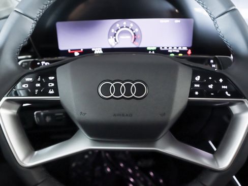New 2026 Audi Q3 quattro 2.0T AWD/4WD image 19