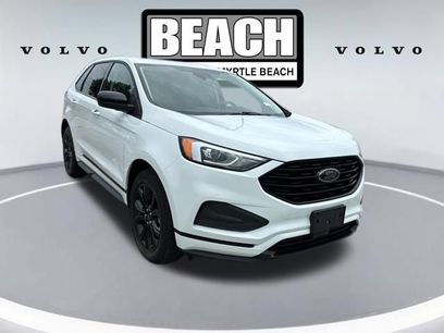 Used 2024 Ford Edge SE w/ Black Appearance Package