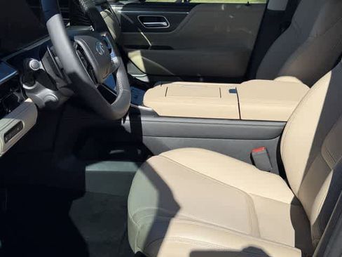 New 2026 INFINITI QX80 Pure w/ Cargo Package AWD/4WD image 12